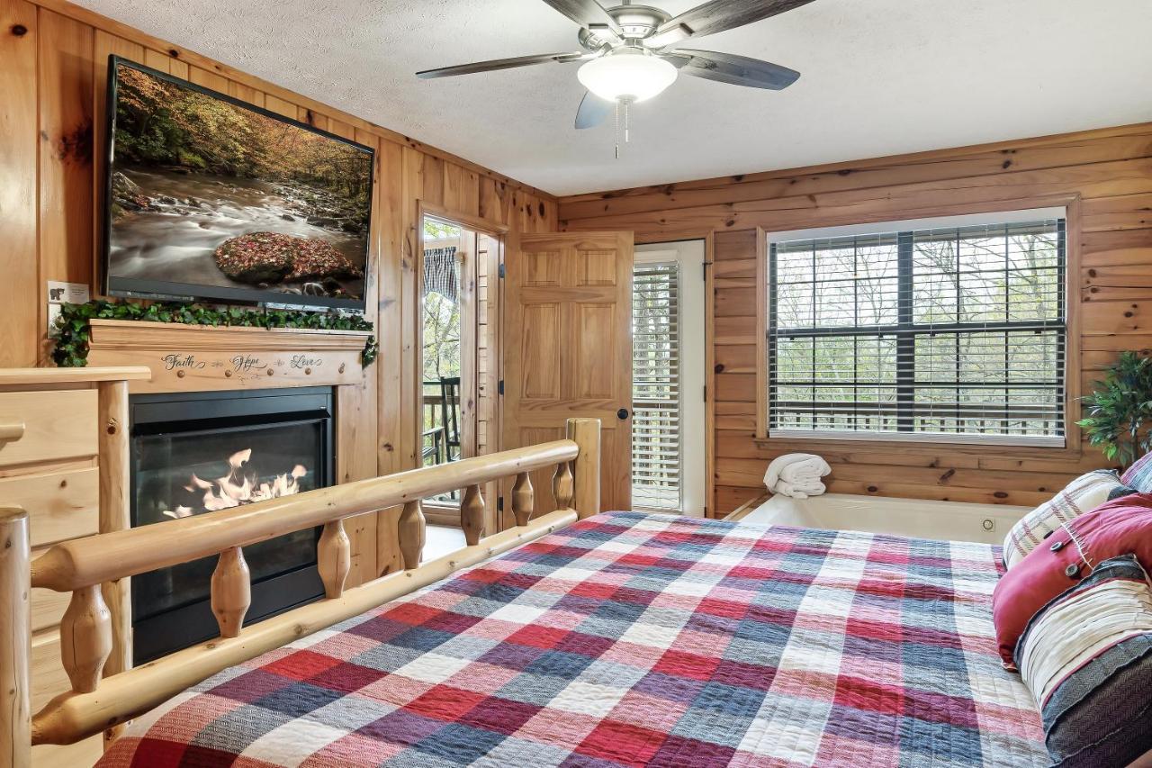 Villa Lazy Bear Den Sevierville Exterior foto
